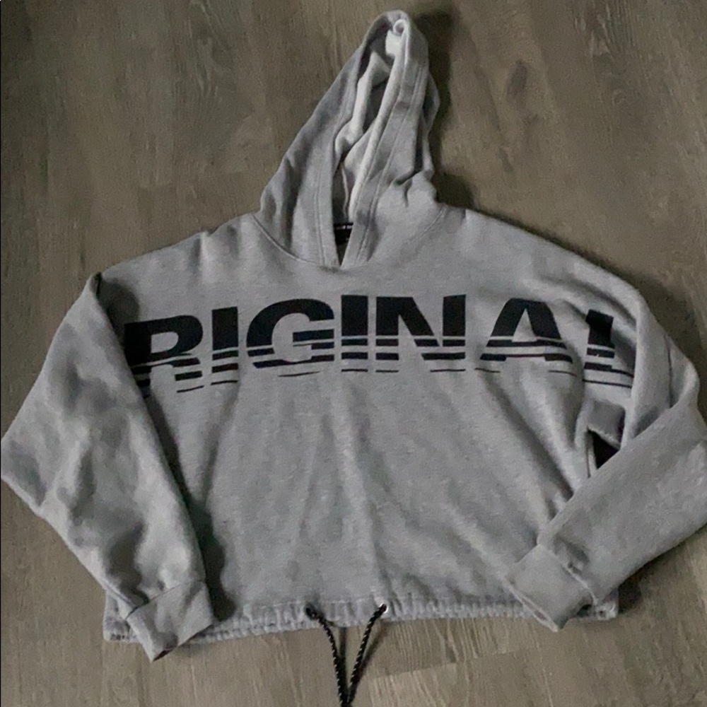 Women’s Cropped Hoodie
